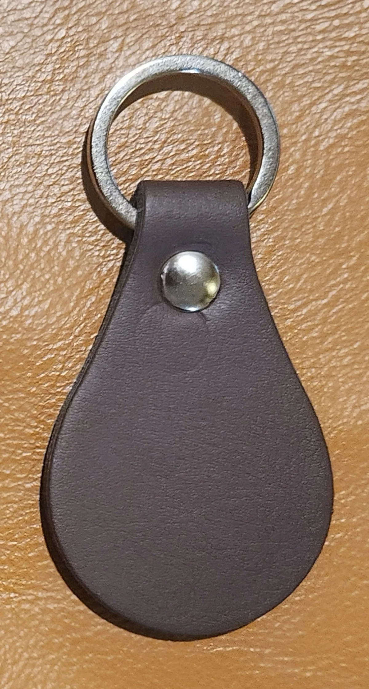 Round Dark Brown PU Leather Keychain
