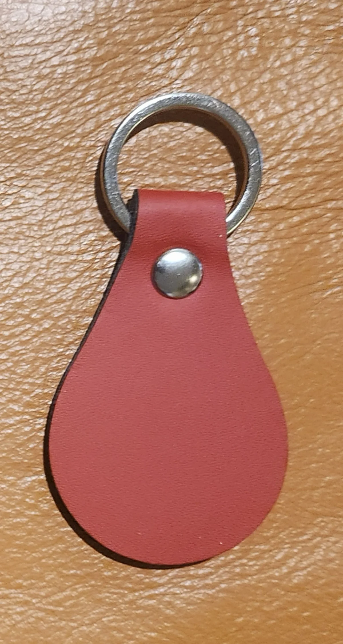 Round Red PU Leather Keychain