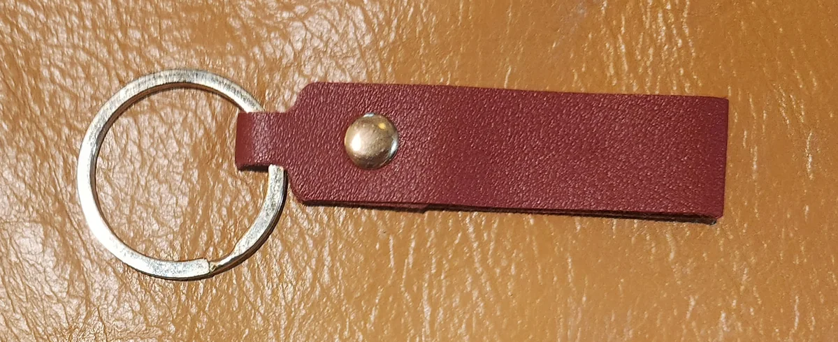 Zipper Pull Red PU Leather Keychain